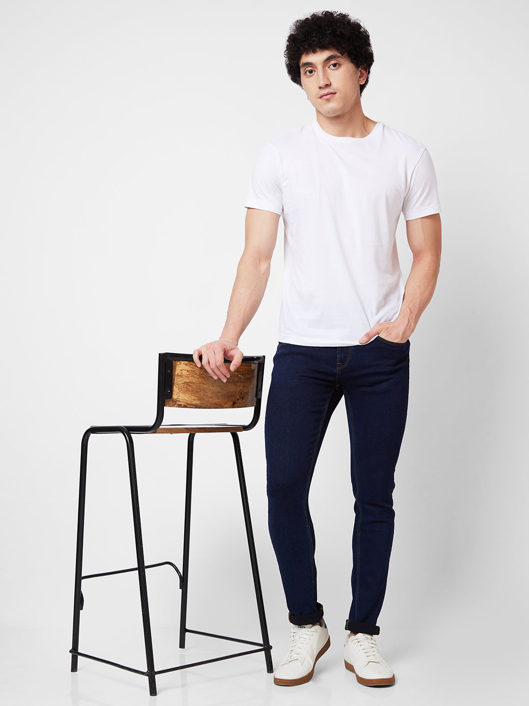 Spykar Low Rise Slim Fit Blue Jeans For Men