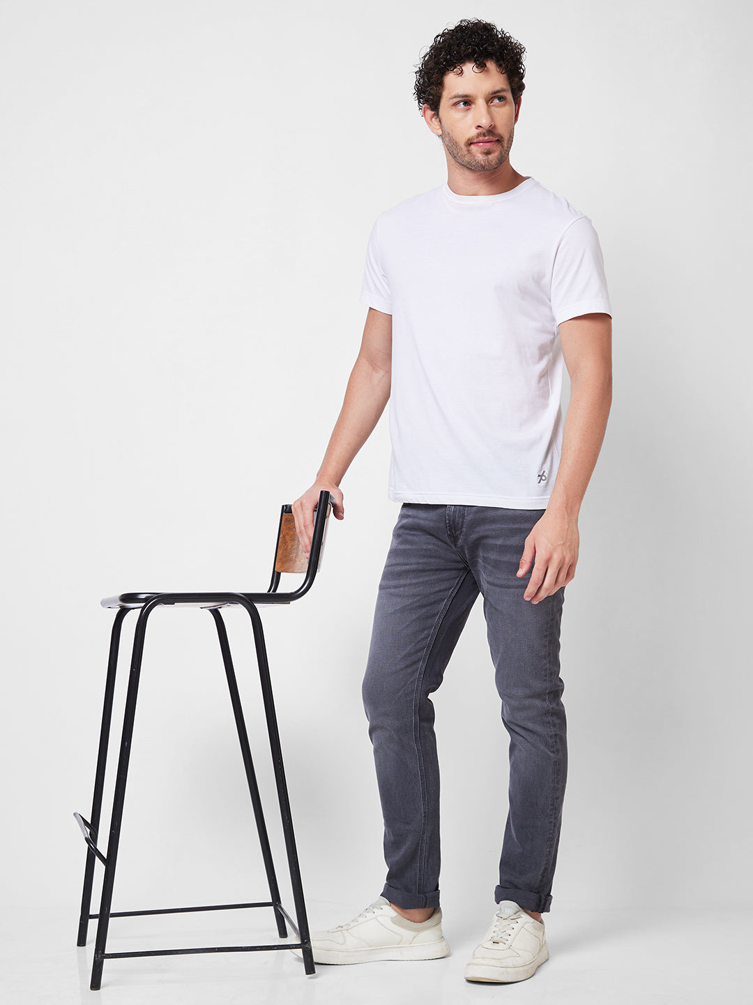 Spykar Low Rise Slim Fit Grey Jeans For Men