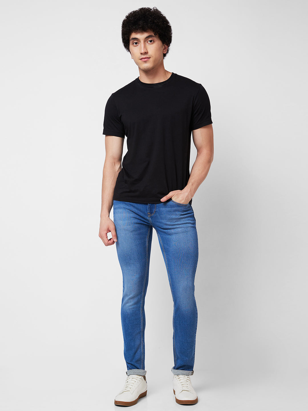 Spykar Low Rise Slim Fit Blue Jeans For Men