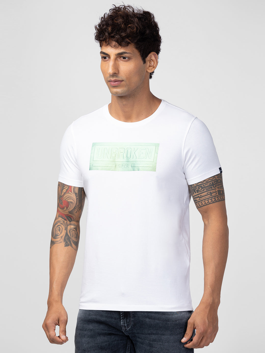 Spykar Men White Cotton Regular Fit Half Sleeve Printed T-shirt