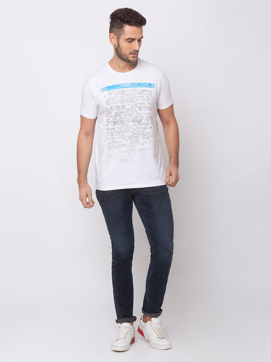 Spykar Men White Cotton Slim Fit Round Neck T-Shirt