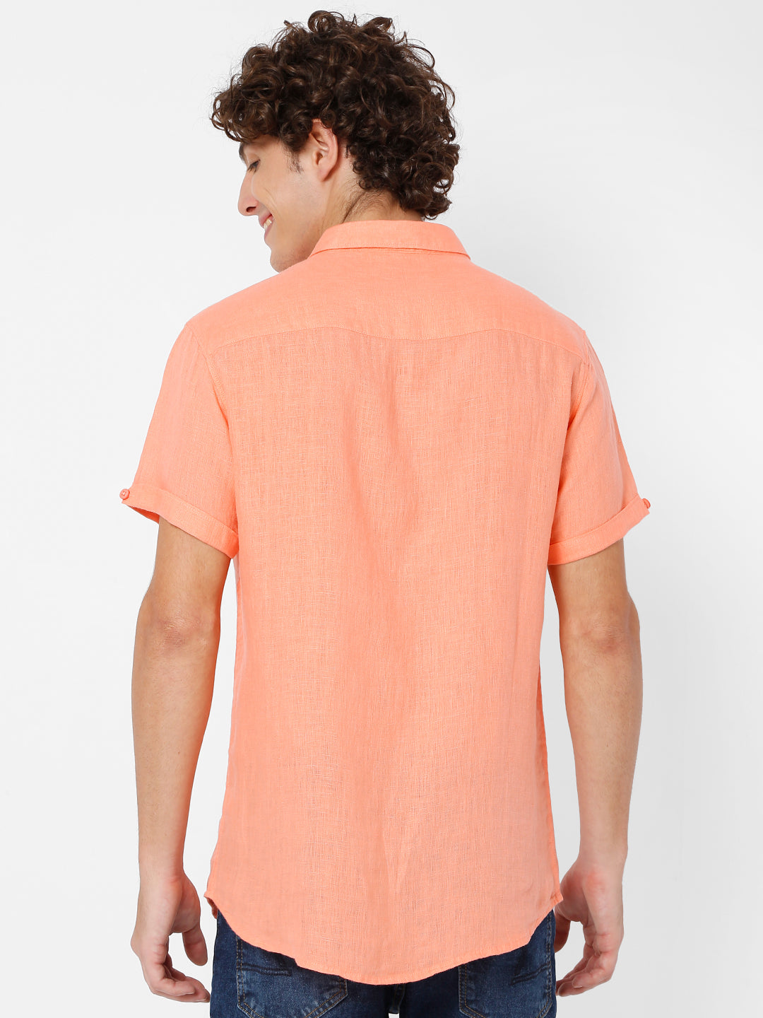 Spykar Men Peach Cotton Slim Fit Plain Half Sleeve Shirt