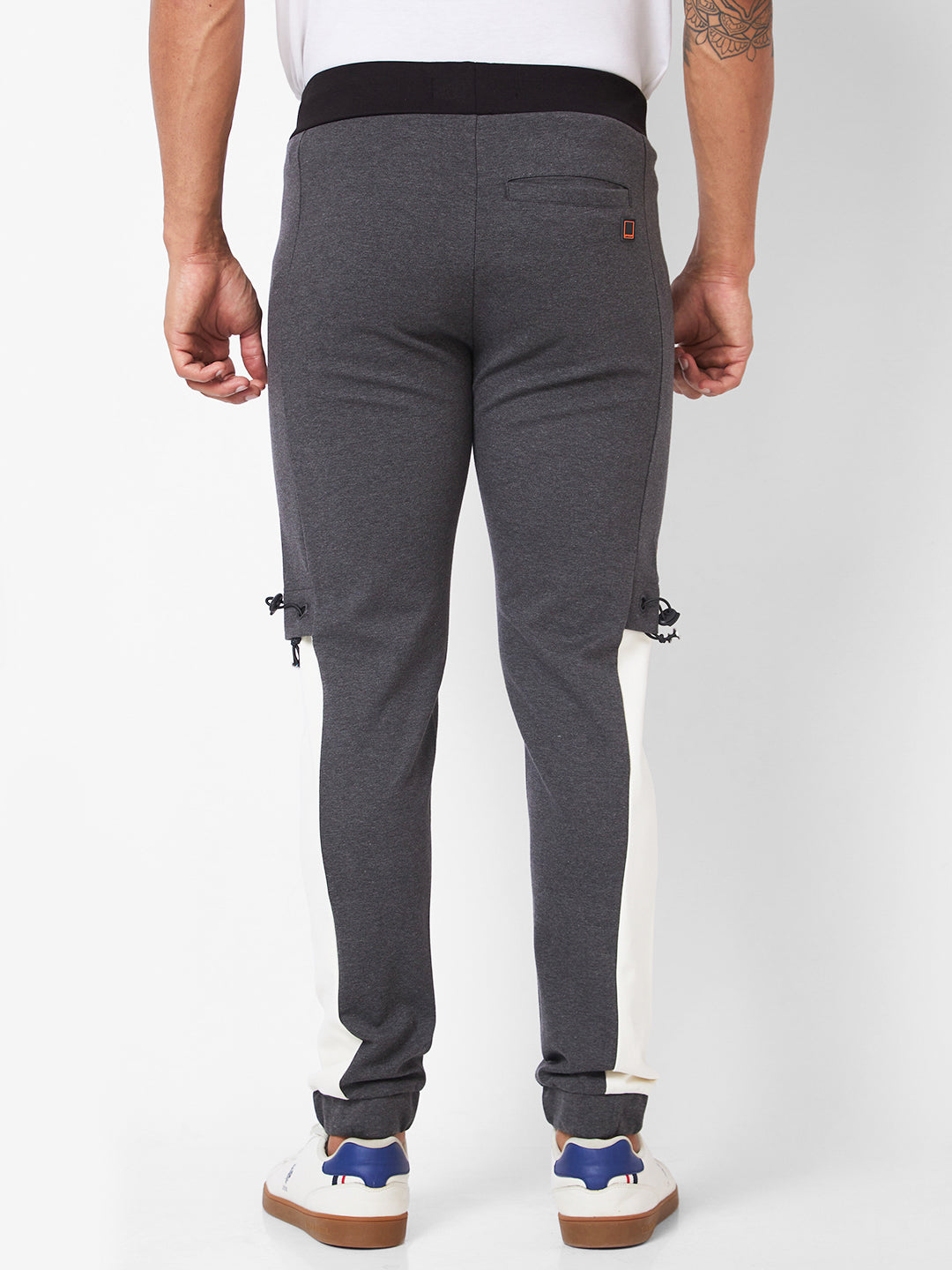 Spykar Regular Fit Grey Knit Track Pants For Men