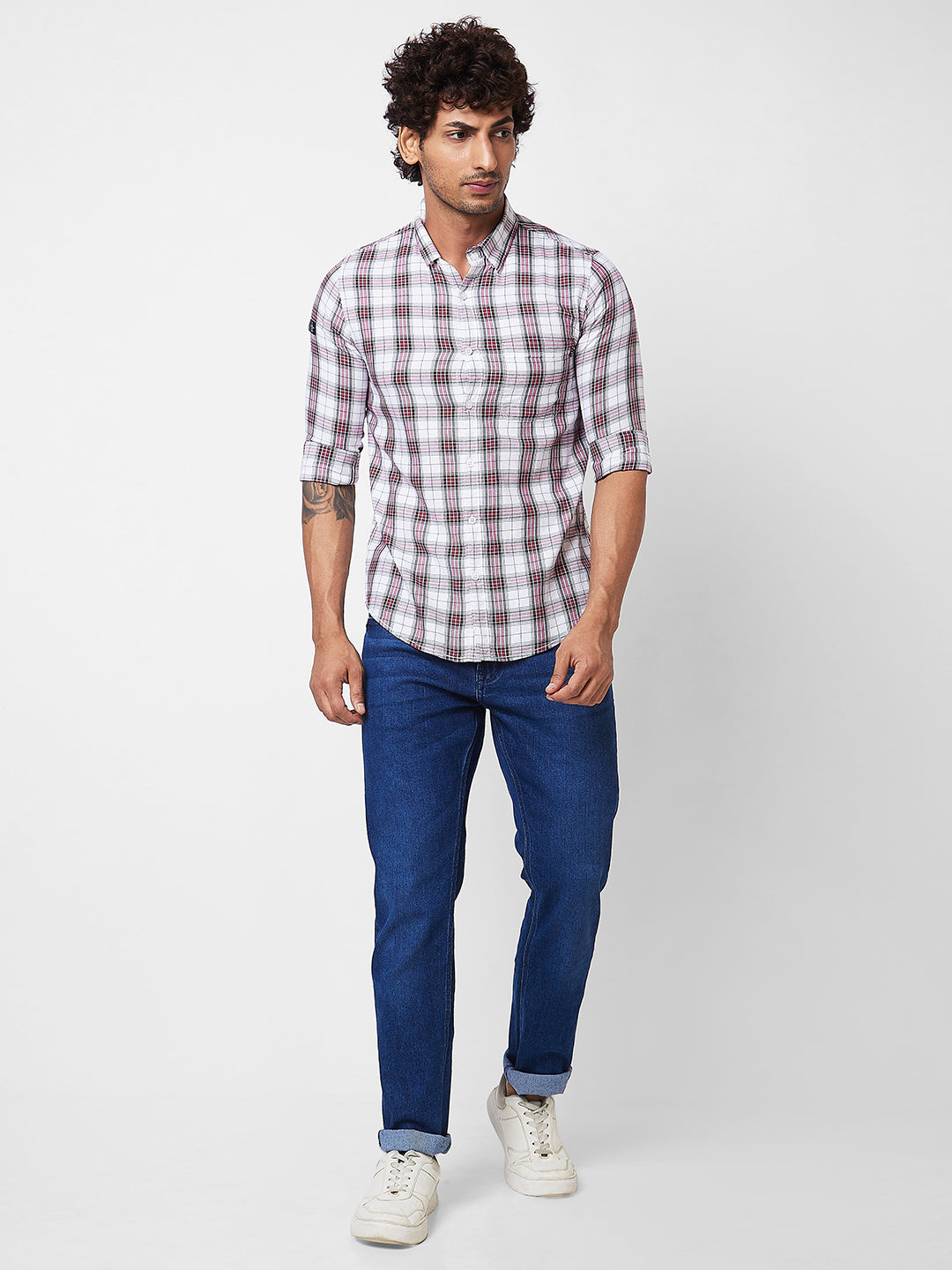 Spykar Red CHECKED FULL SLEEVE Shirt For Men