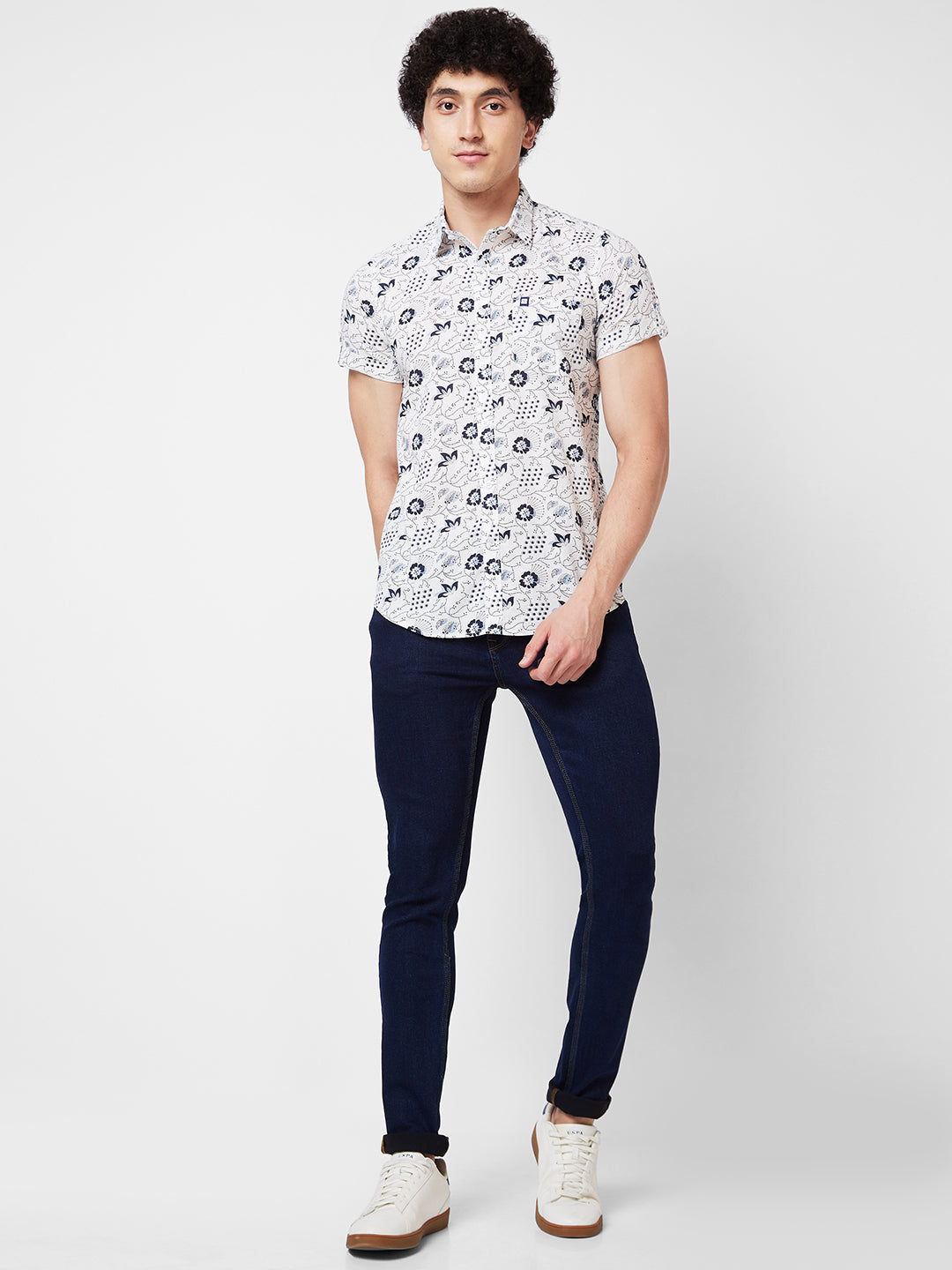 Spykar White PRINTED HALF SLEEVE Shirt For Men