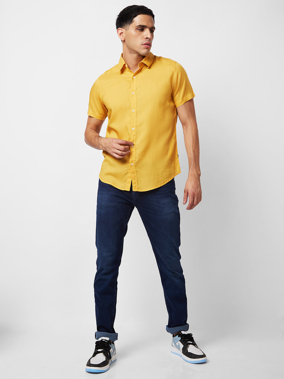 Spykar Yellow Solid Shirt For Men