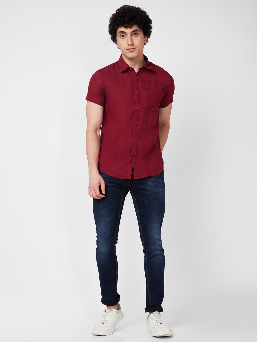 Spykar Red SOLID HALF SLEEVE Shirt For Men