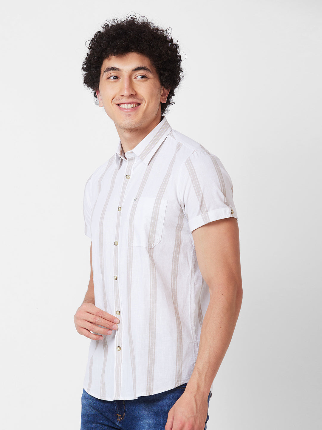 Spykar White PRINTED HALF SLEEVE Shirt For Men