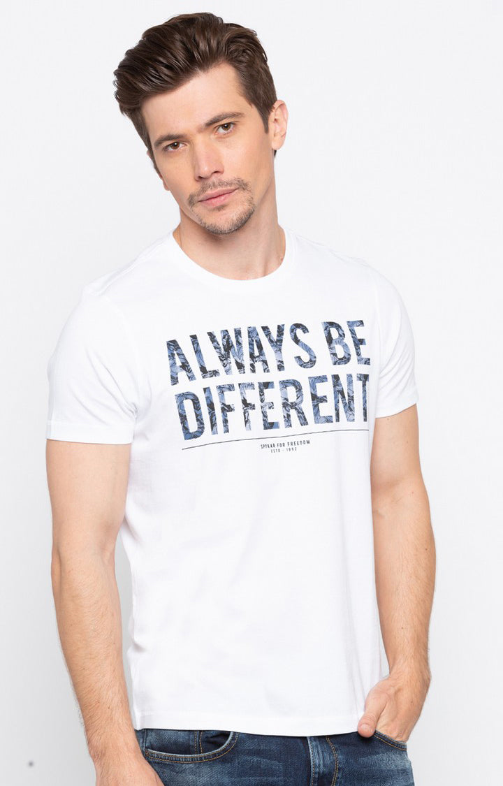 Spykar White Printed Slim Fit Men T-Shirts