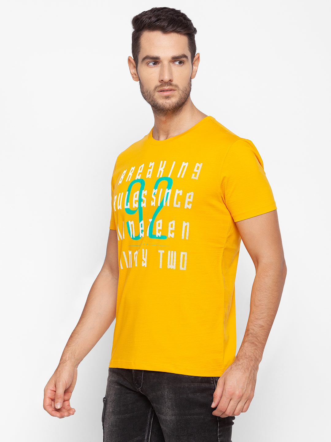 Spykar Men Yellow Cotton Slim Fit Round Neck T-Shirt