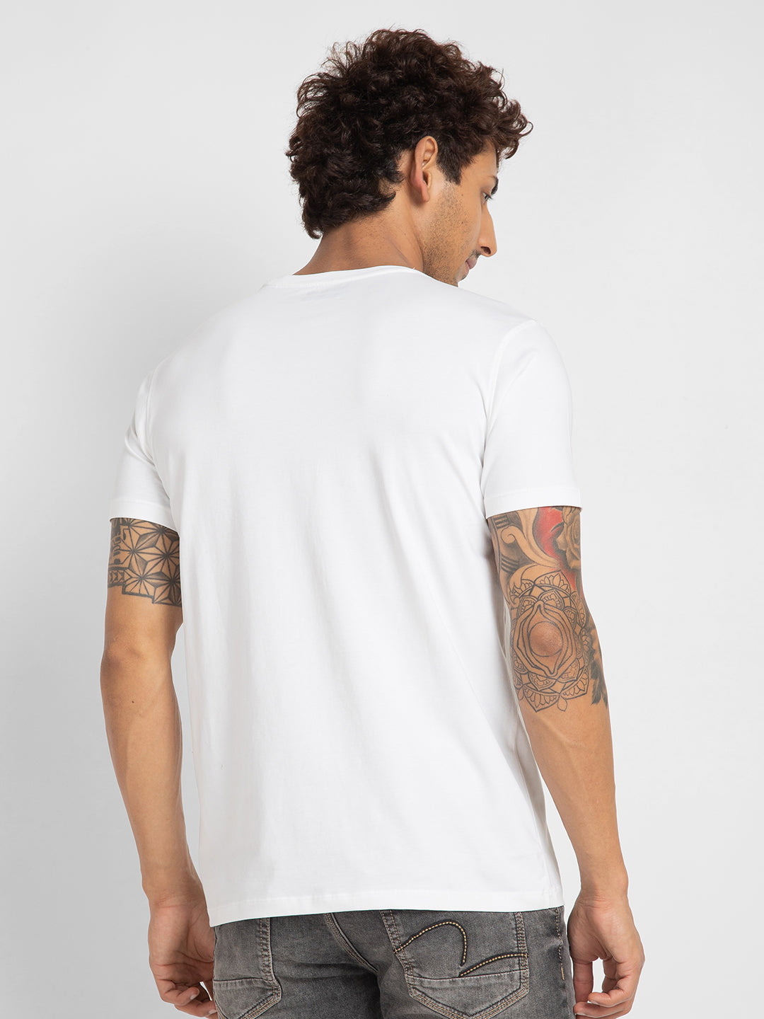 Spykar Men White Cotton Slim Fit Printed Round Neck T-Shirt