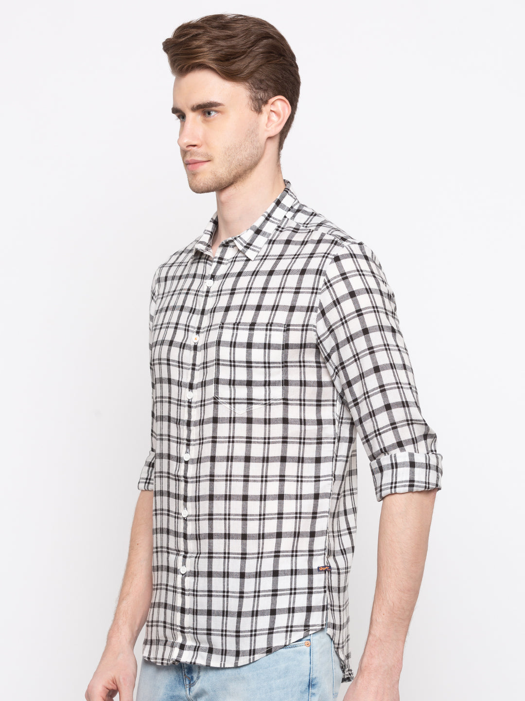 Spykar Men White Checked Slim Fit Casual Shirt