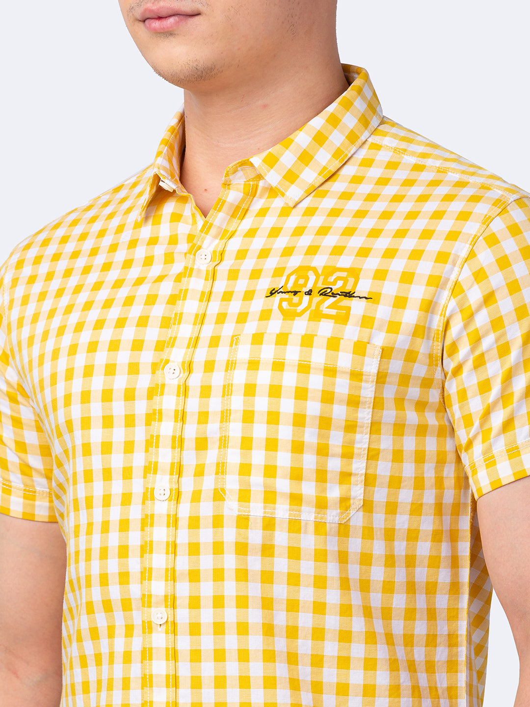 Spykar Men Yellow Cotton Slim Fit Checkered Shirt