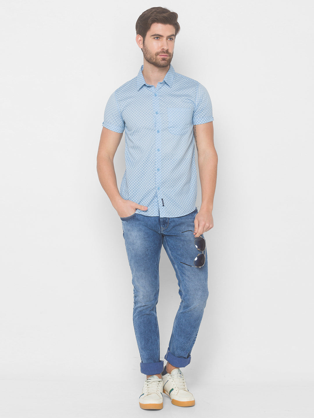 Spykar Men Sky Blue Cotton Slim Fit Shirt