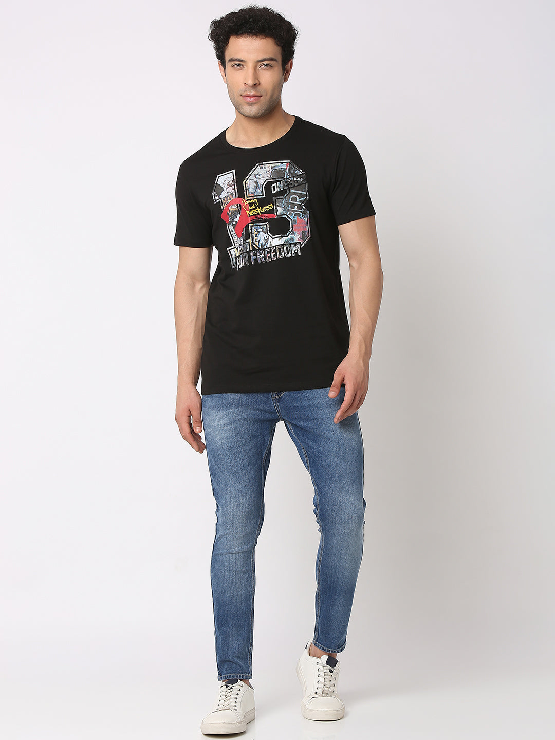 Spykar Men Black Cotton Slim Fit Round Neck Printed T-Shirt