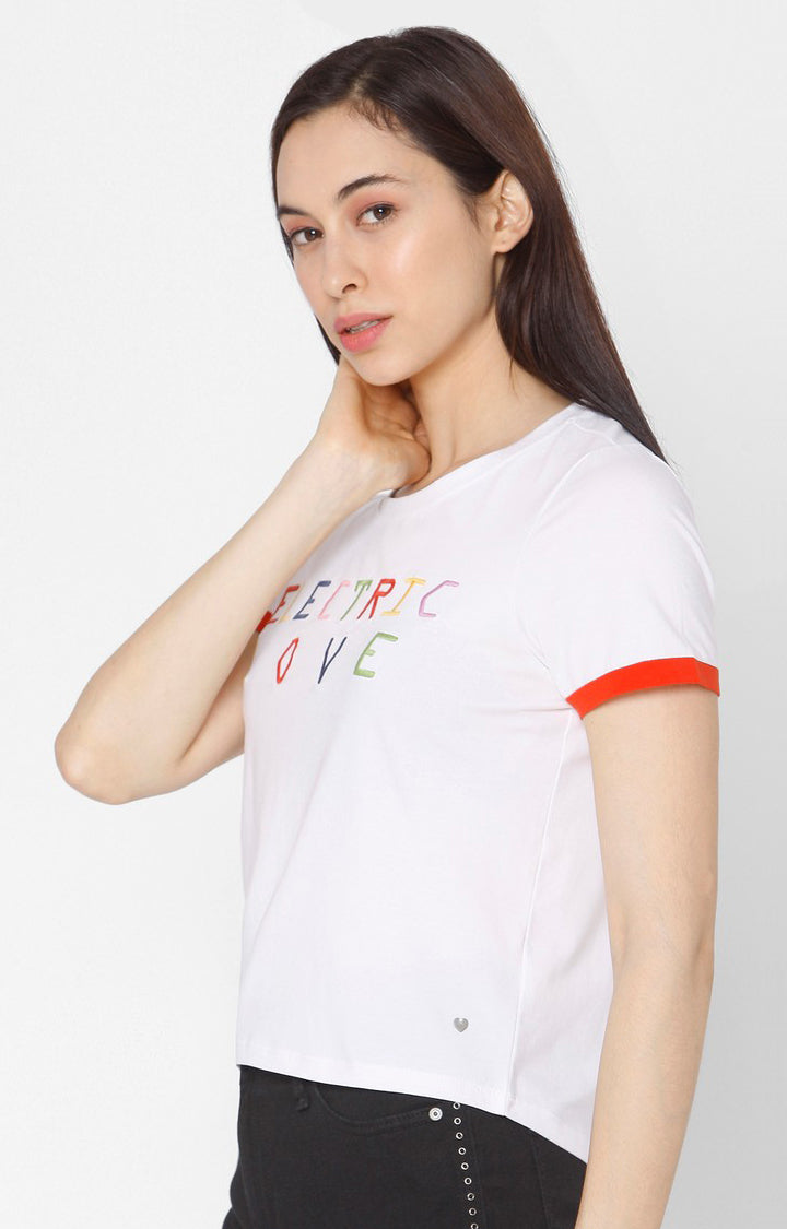 Spykar Women White Cotton Slim Fit Round Neck T-Shirt