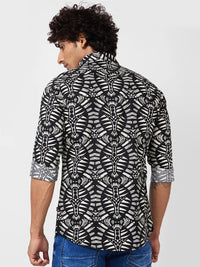 Spykar Men Black Cotton Regular Slim Fit Full Sleeve Causal Printed Shirt