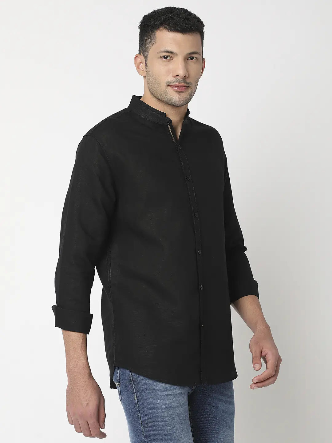 Spykar Men Black Cotton Slim Fit Plain Shirt