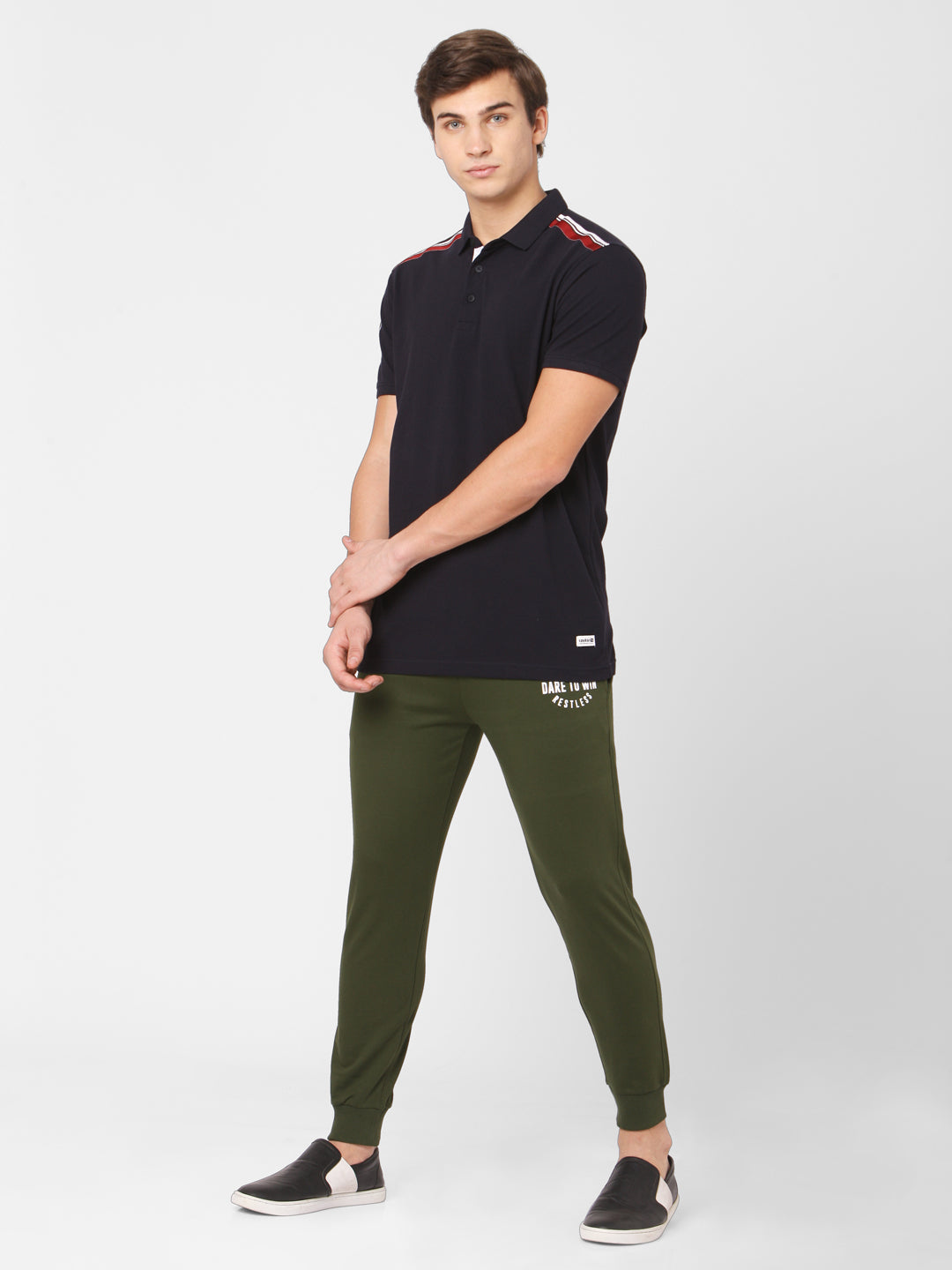 Spykar Men Green Cotton Slim Fit Mid Rise Trackpant