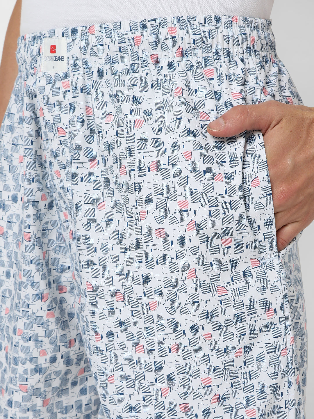 Men Premium White & Blue Cotton Printed Pyjama - Underjeans By Spykar