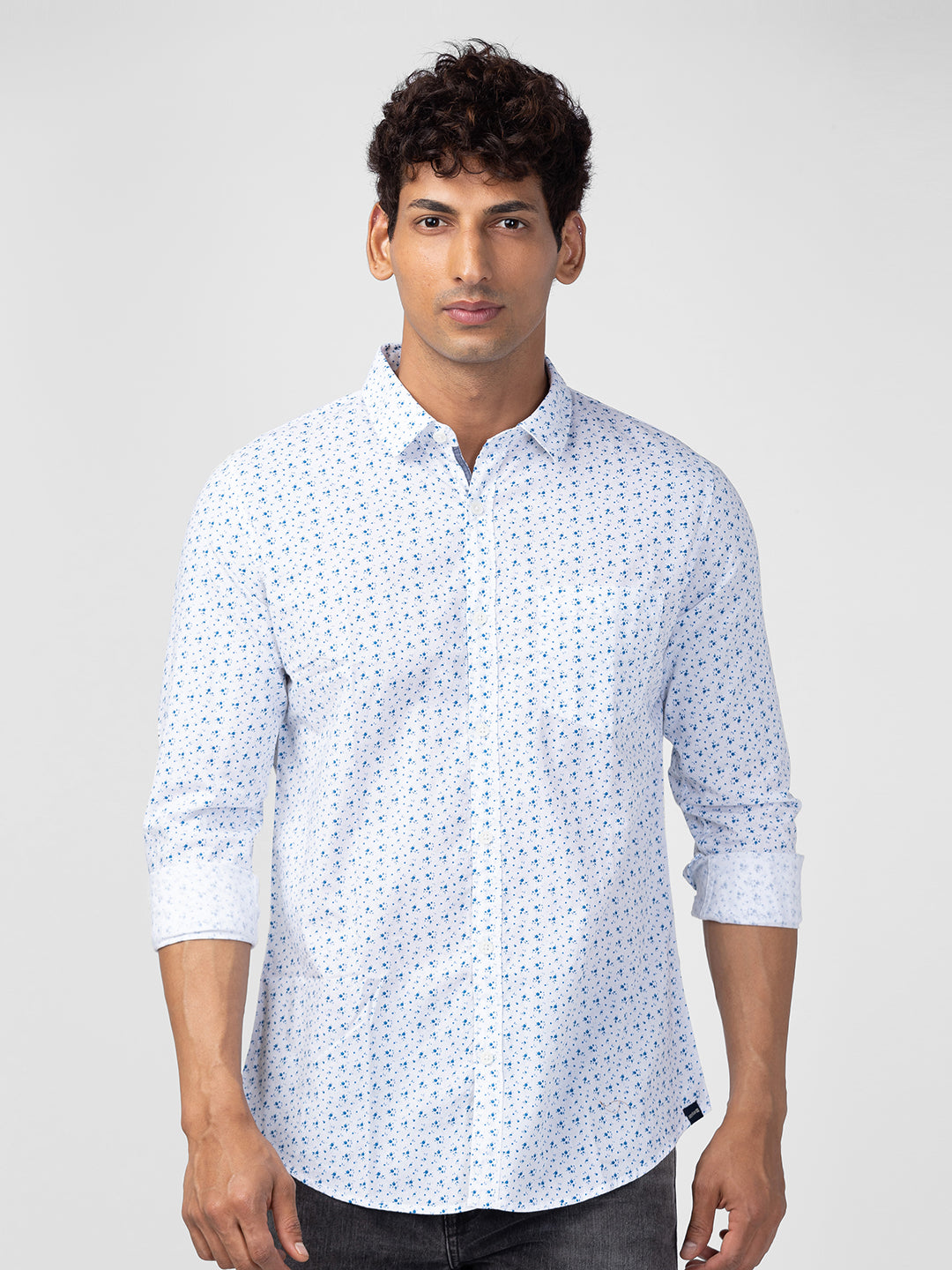 Spykar Men White Cotton Slim Fit Printed Shirt