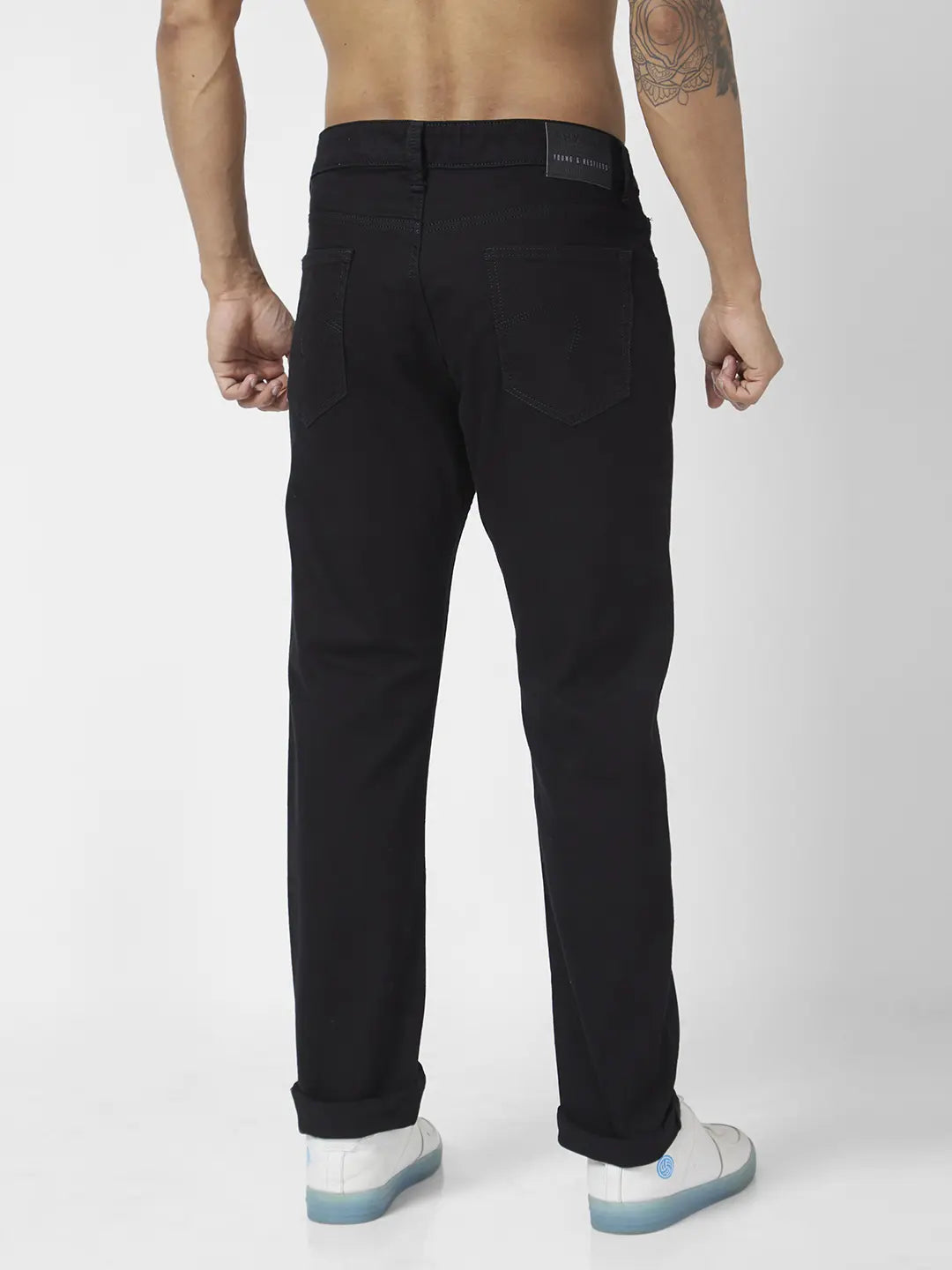Spykar Men Black Cotton Stretch Comfort Fit Straigth Length Clean look Mid Rise Jeans (Ricardo)