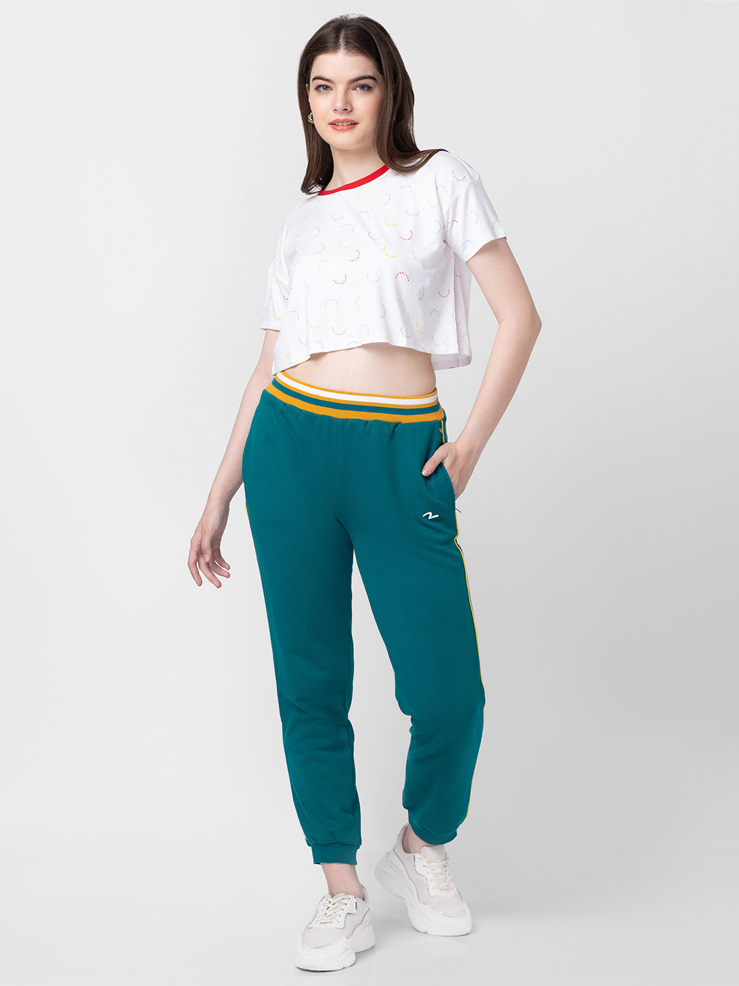 Spykar Women Deep Lake Green Cotton Regular Fit Joggers Trackpant