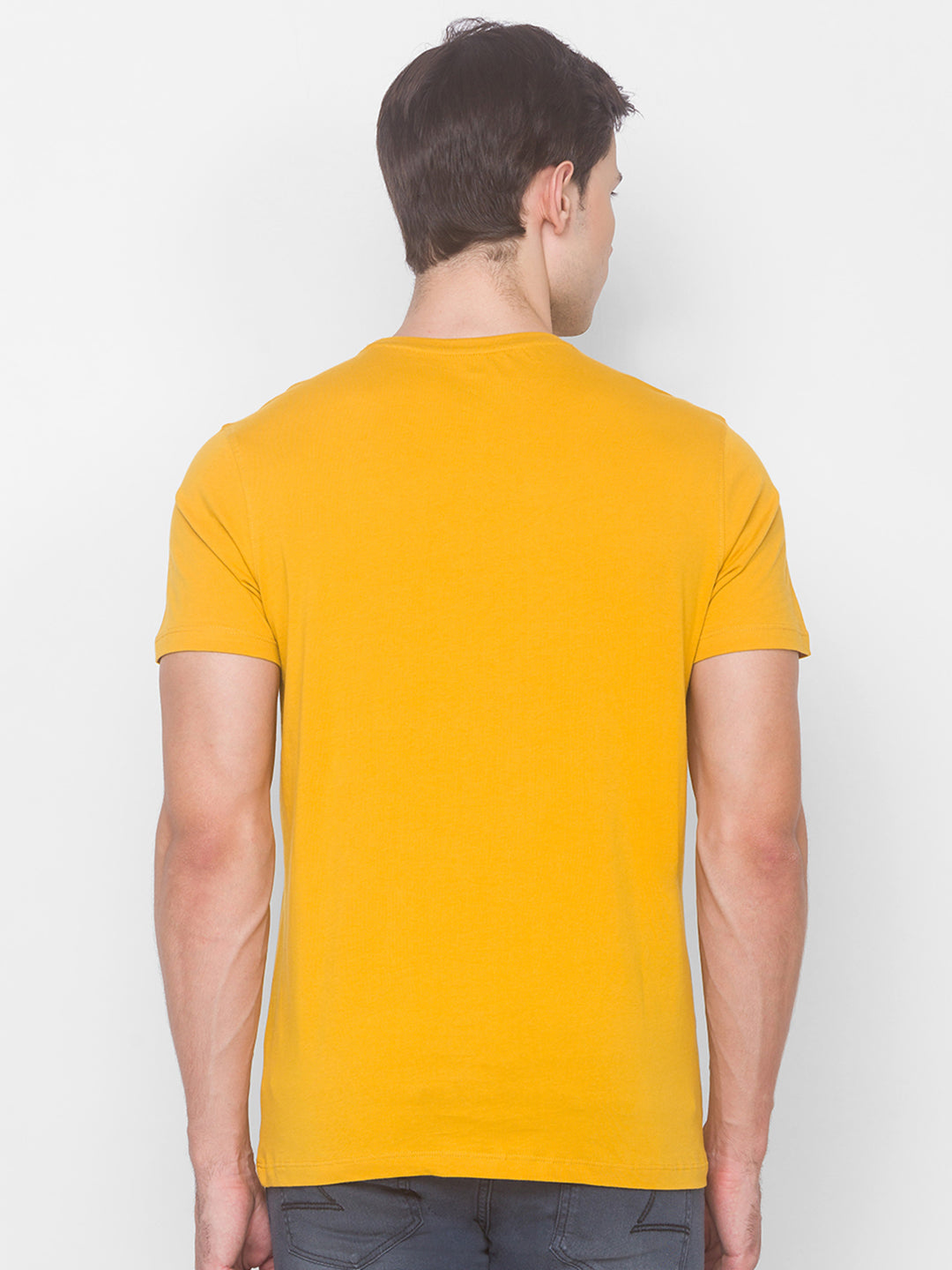 Charlie Chaplin Spykar Men Yellow Cotton Slim Fit Round Neck T-Shirt