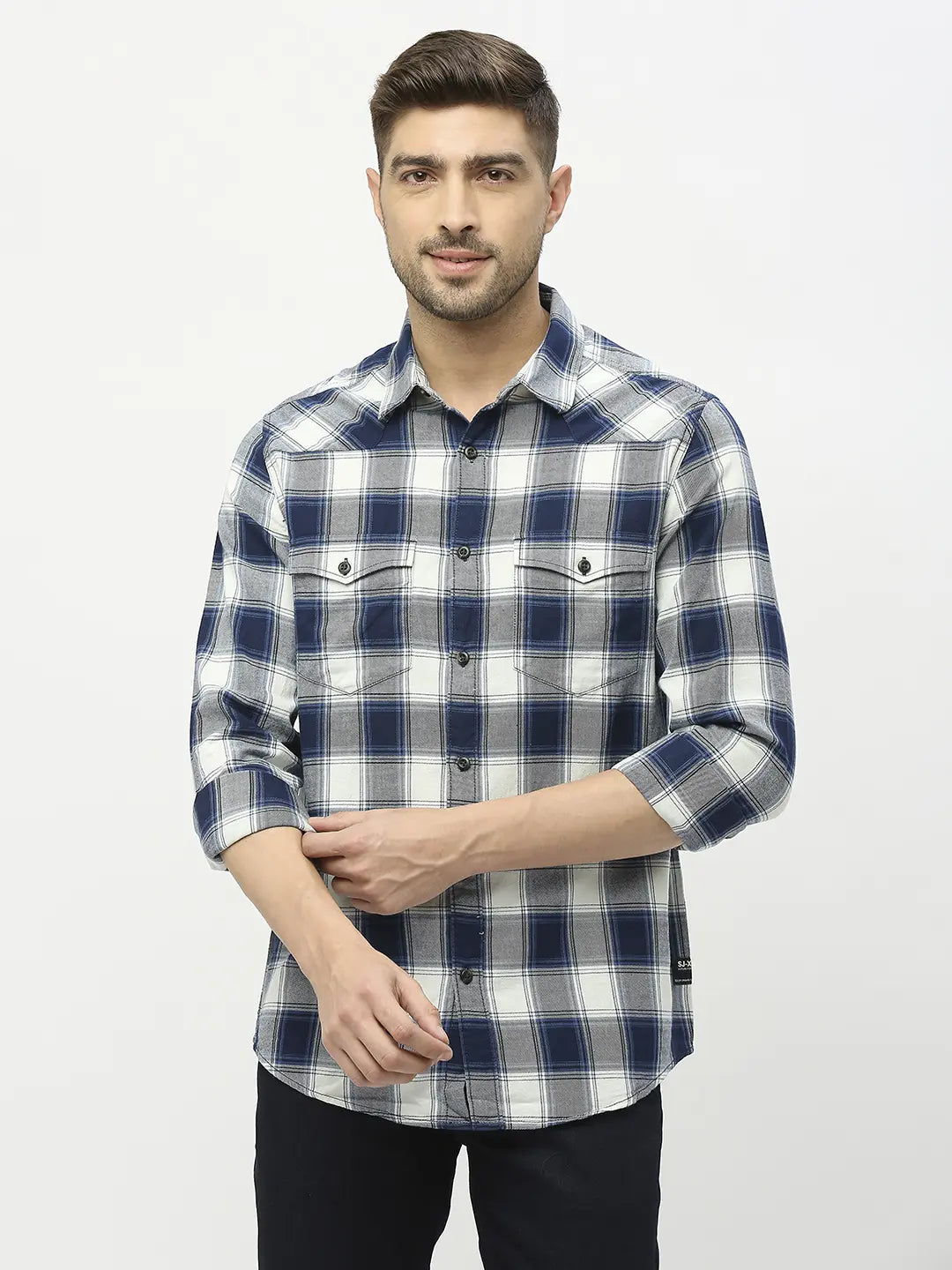 Buy Online Spykar Men Indigo Blue Cotton Twil Slim Fit Full Sleeve