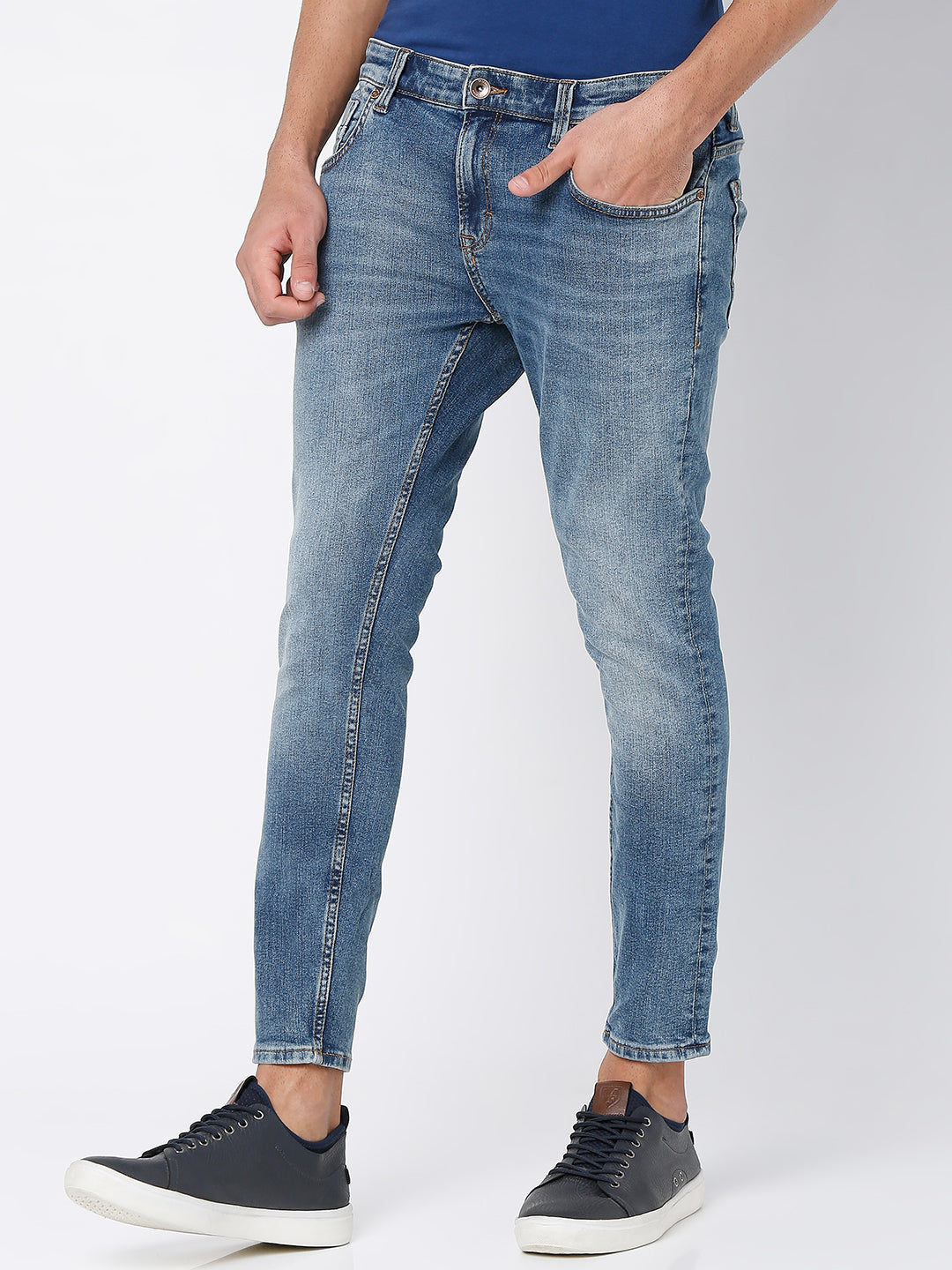 Spykar Mid Blue Cotton Slim Fit Tapered Length Jeans For Men (Kano)