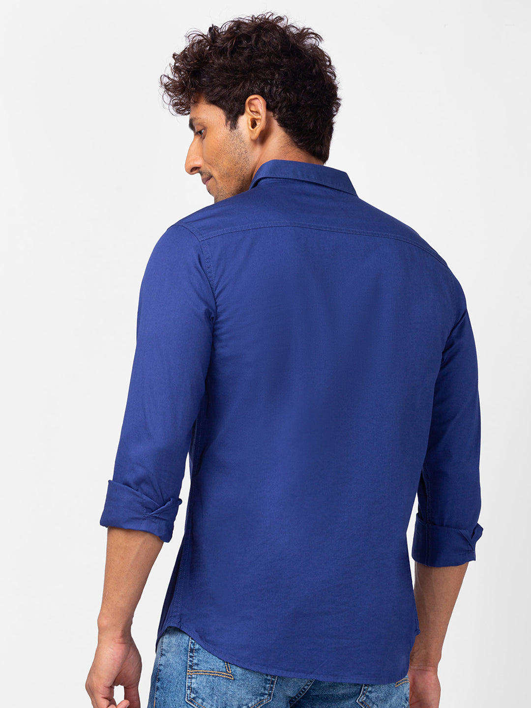 Spykar Men Ink Blue Cotton Slim Fit Plain Shirts