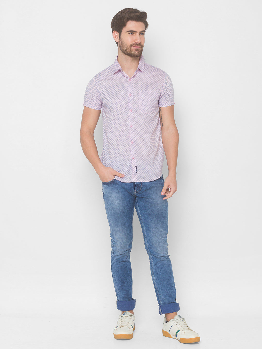 Spykar Men Baby Pink Cotton Slim Fit Shirt