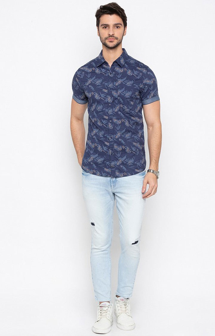 Spykar Men Navy Blue Cotton Slim Fit Floral Print Shirt