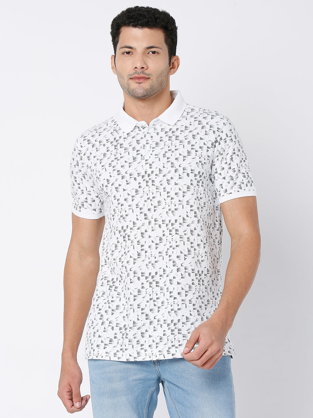 Spykar Men White Cotton Printed Round Neck T-Shirt