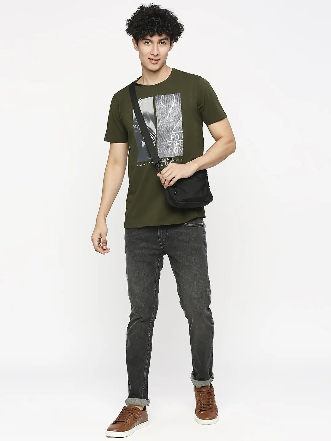 Spykar Men Rifle Green Cotton Slim Fit Round Neck Printed T-Shirt