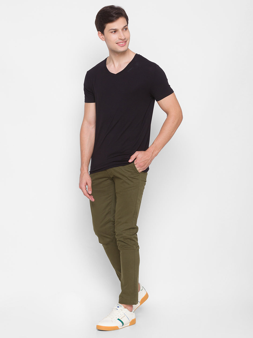 Spykar Men Green Cotton Slim Fit Casual Trousers