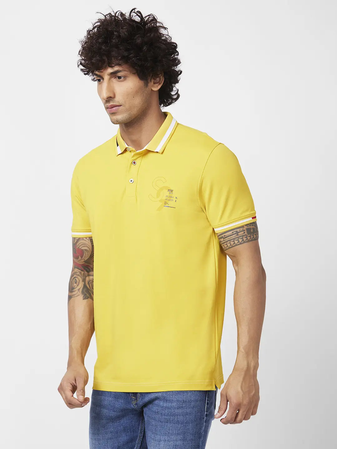 Spykar Men Sulphur Yellow Blended Slim Fit Half Sleeve Polo Neck Plain Tshirt