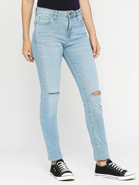 Spykar Women Light Wash Cotton Skinny Fit Ankle Length Knee Slash Mid Rise Jeans (Adora)