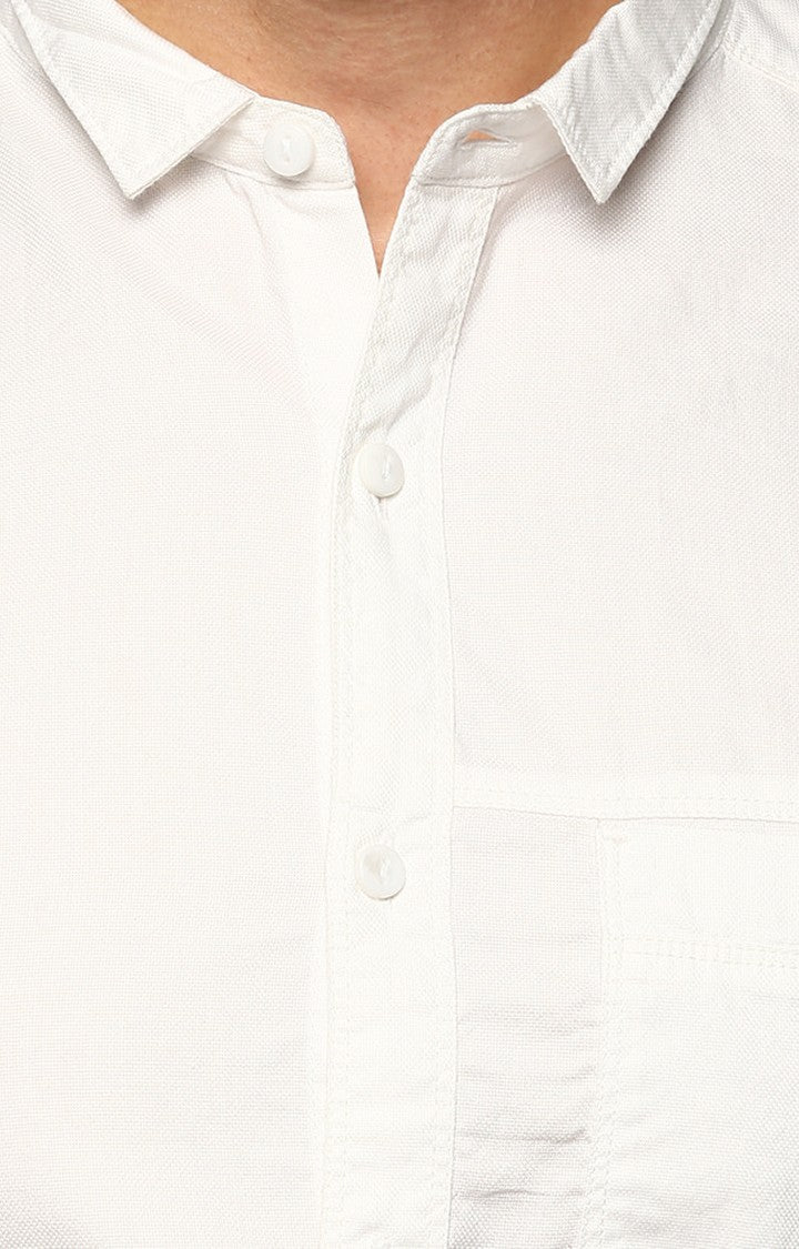 Spykar Men White Cotton Slim Fit Plain Shirt