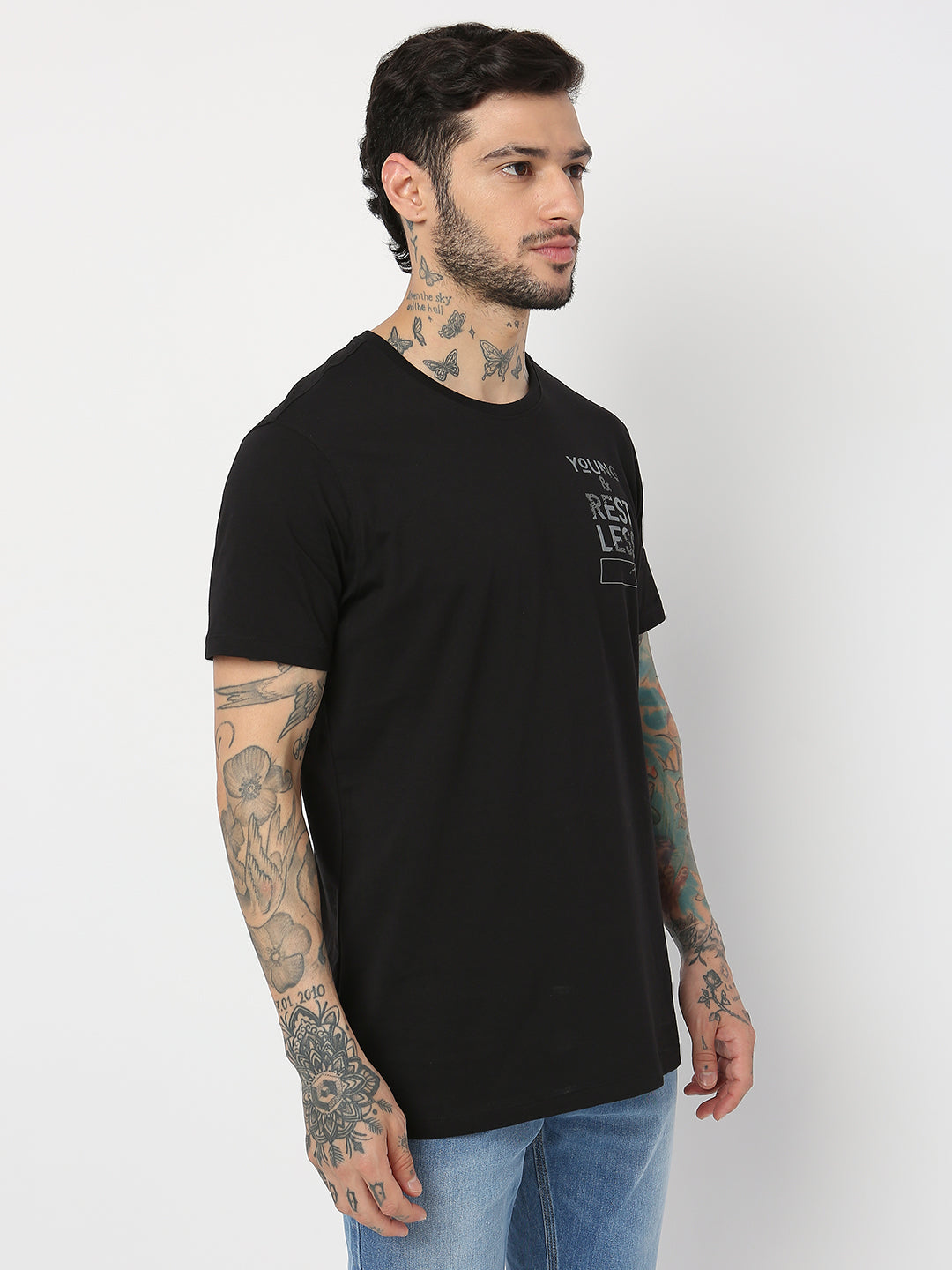 Spykar Men Black Cotton Slim Fit Round Neck Plain T-Shirt