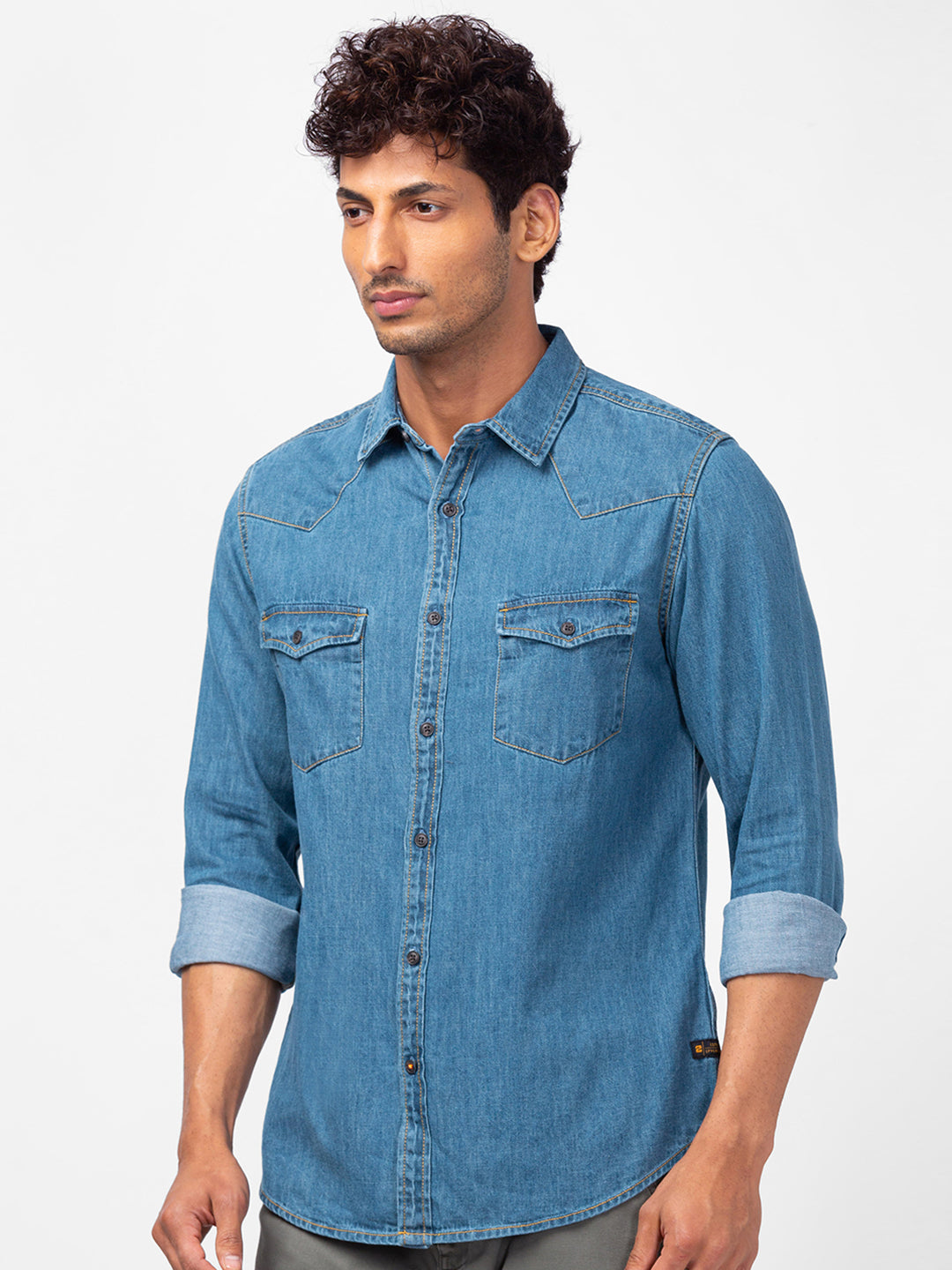 Spykar Men Mid Blue Cotton Slim Fit Denim Shirts