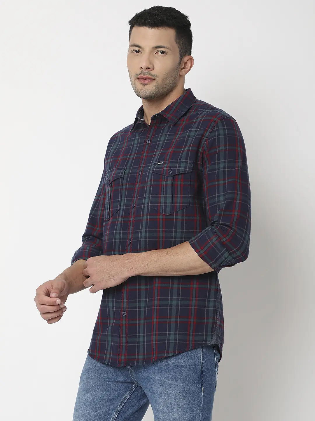 Spykar Men Navy Blue & Wine Red Cotton Slim Fit Checkered Shirt