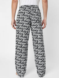 Men Premium Black Cotton Blend Regular Fit Pyjama - Underjeans By Spykar
