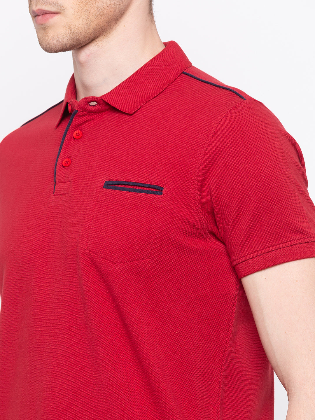 Spykar Men Red Solid Slim Fit T-Shirt