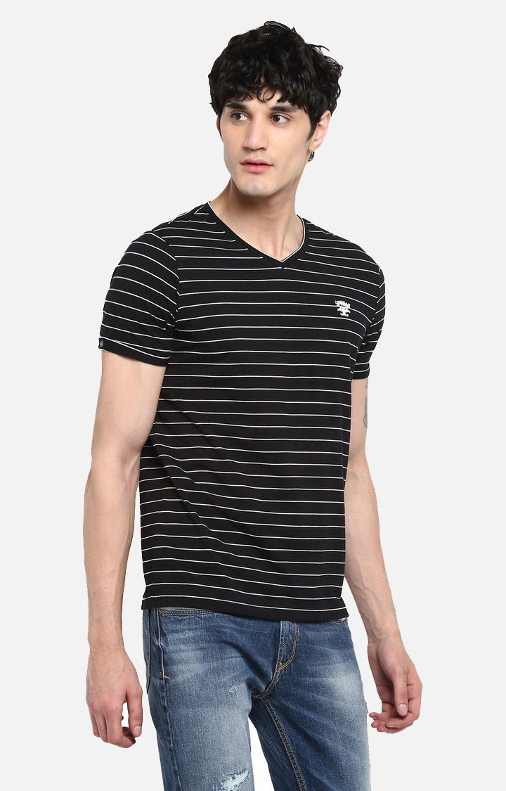 Spykar Black & White Striped Slim Fit Men T-Shirts