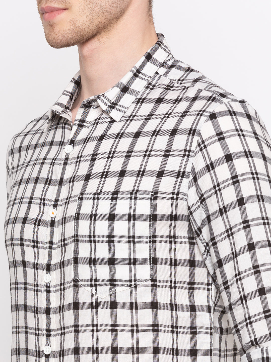 Spykar Men White Checked Slim Fit Casual Shirt