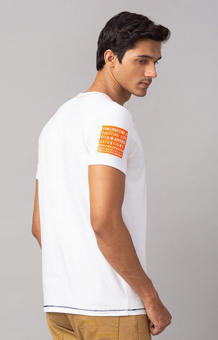 Spykar White Cotton Slim Fit T-Shirt For Men