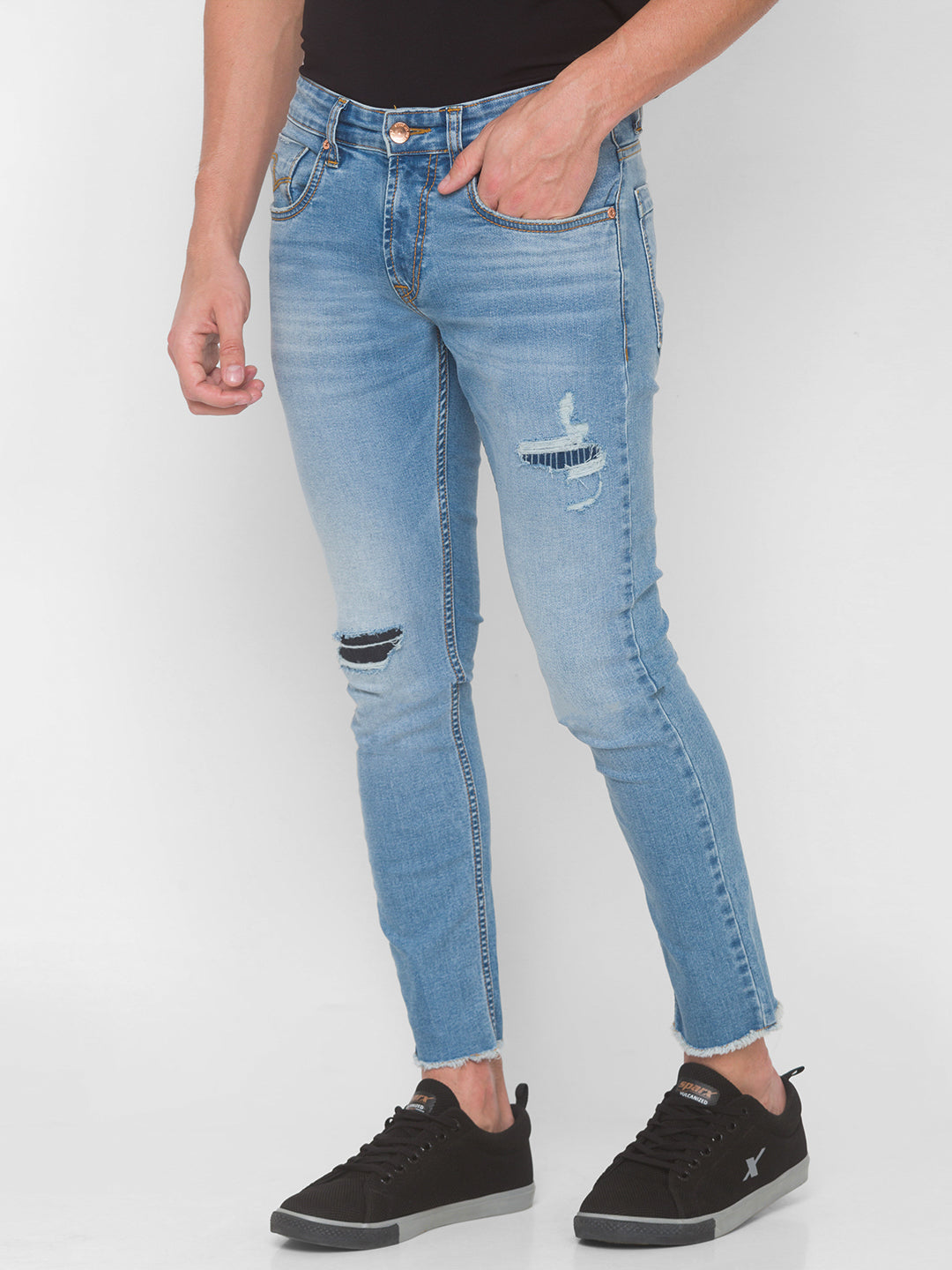 Spykar Men Light Blue Solid Slim Mid-Rise Jeans (Kano)