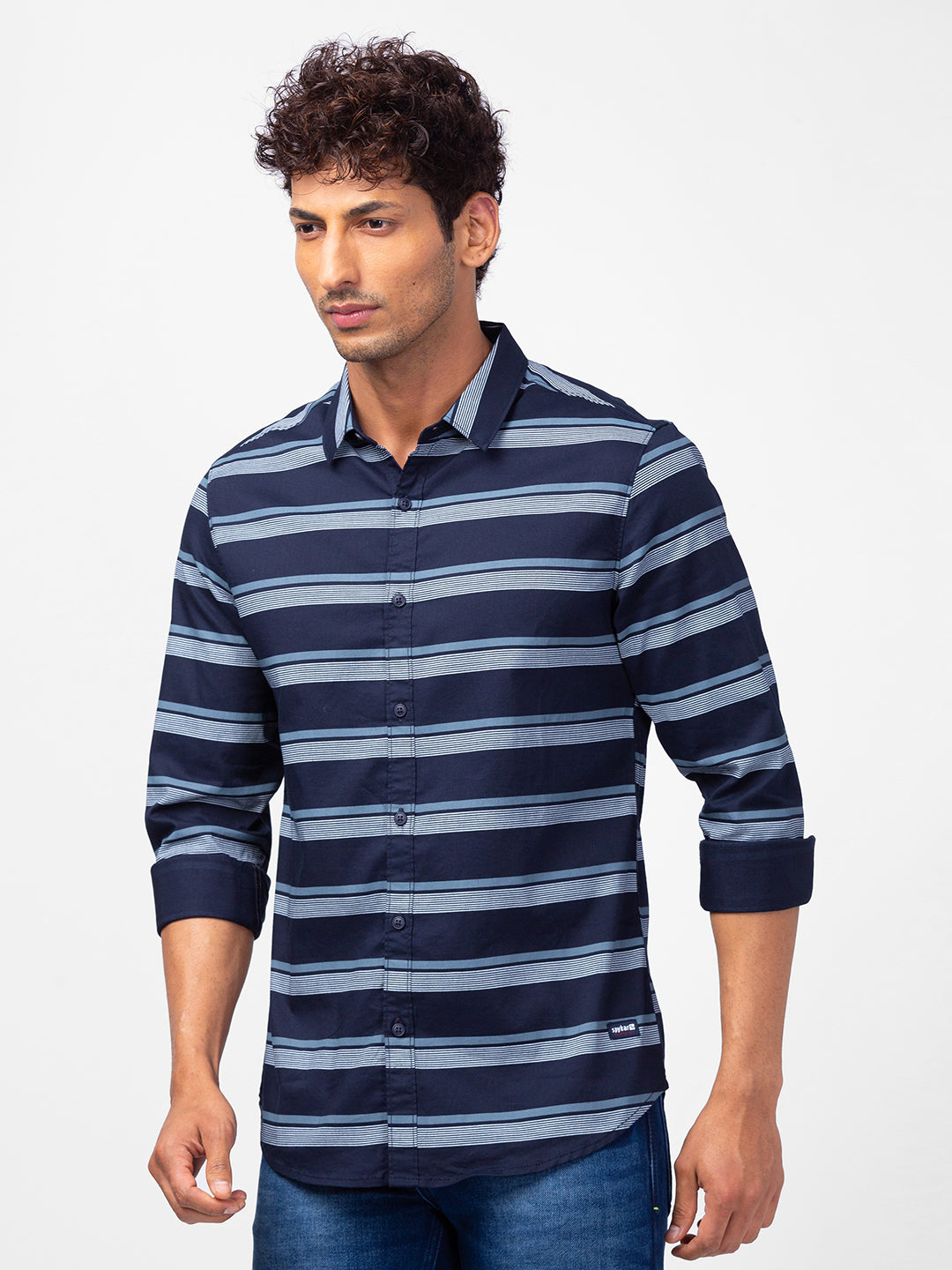 Spykar Men Navy Blue Cotton Slim Fit Striped Shirts