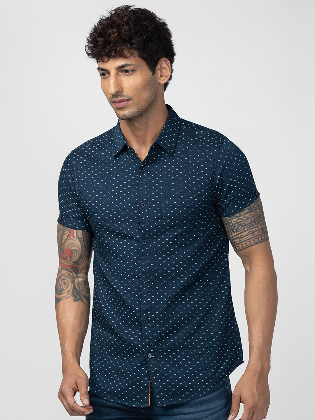 Spykar Men Navy Blue Cotton Slim Fit Printed Shirt